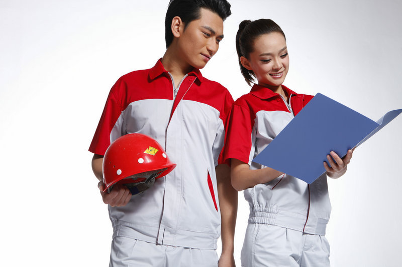 定做工作服怎樣清潔？不同的面料如何存放?